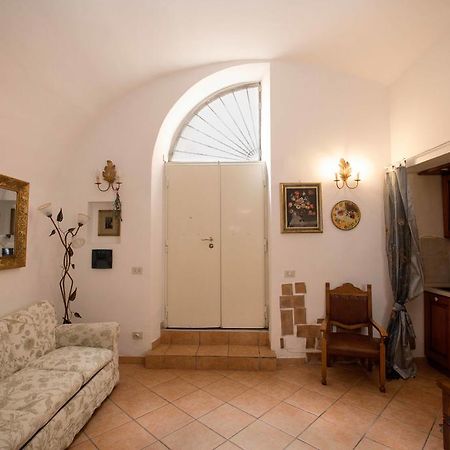 Quattro Cantoni R-Home Rom Zimmer foto