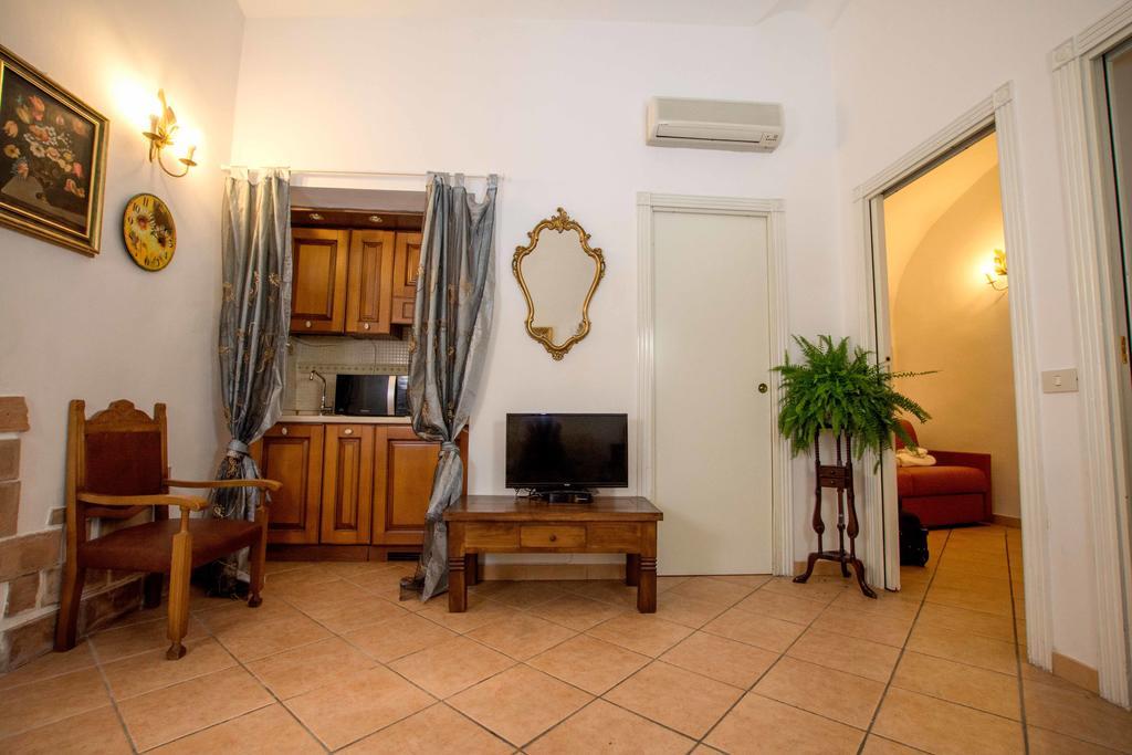Quattro Cantoni R-Home Rom Zimmer foto