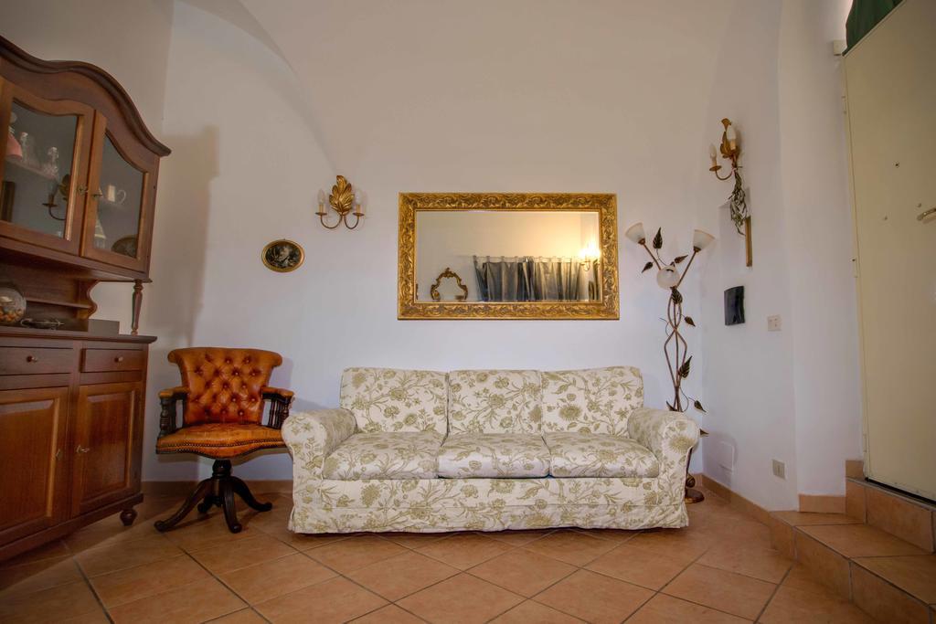 Quattro Cantoni R-Home Rom Zimmer foto