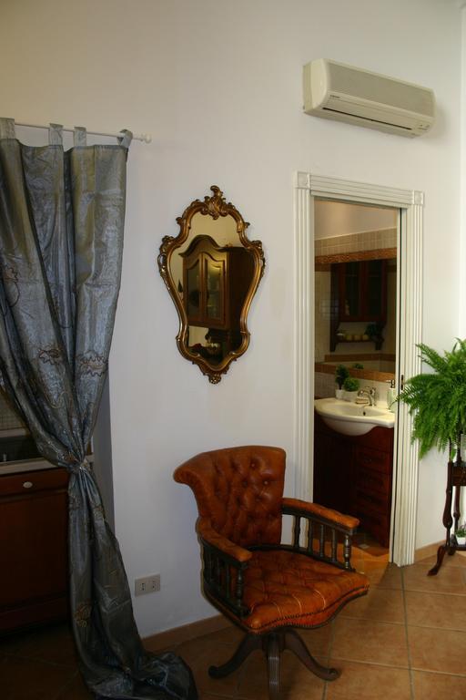 Quattro Cantoni R-Home Rom Zimmer foto